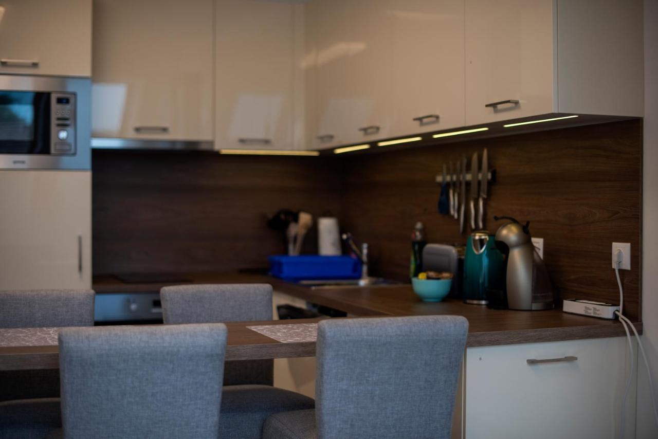 Zsuka Apartman Free Parking Pécs Zewnętrze zdjęcie